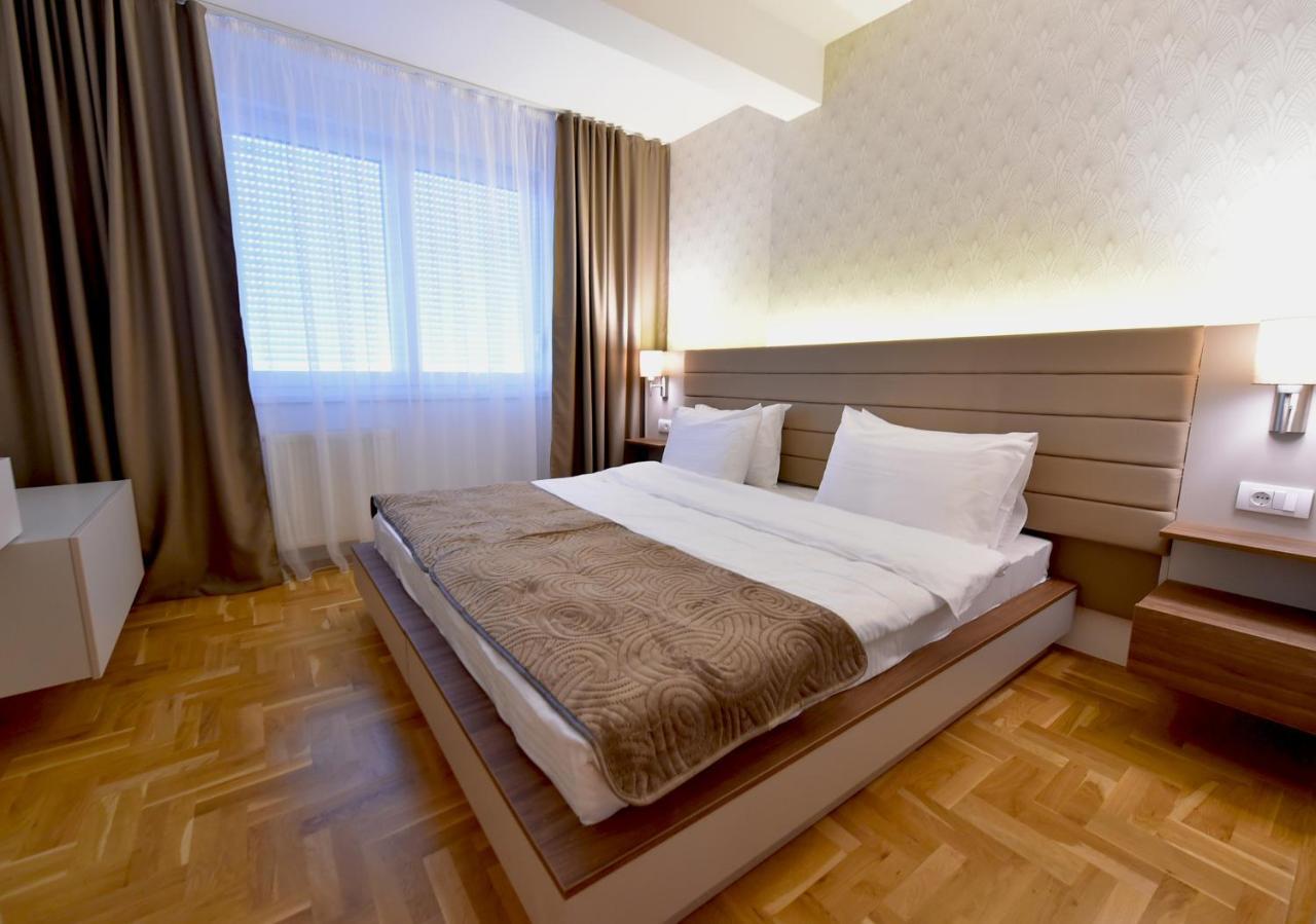 Sky Lux Apartman Gornji Milanovac Ngoại thất bức ảnh