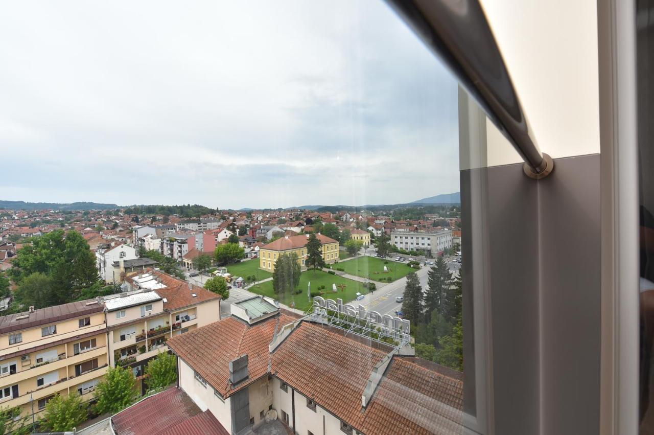 Sky Lux Apartman Gornji Milanovac Ngoại thất bức ảnh
