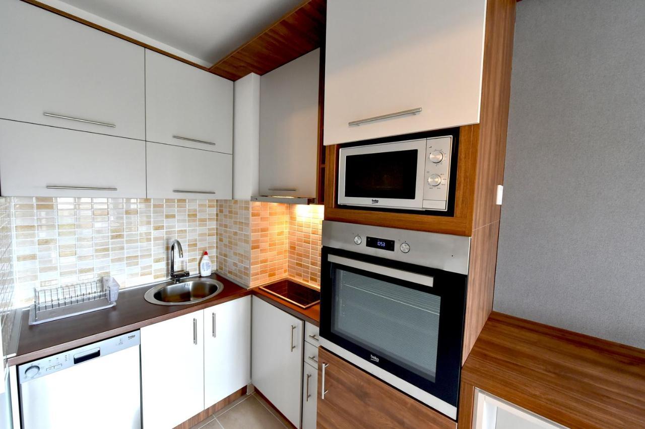 Sky Lux Apartman Gornji Milanovac Ngoại thất bức ảnh